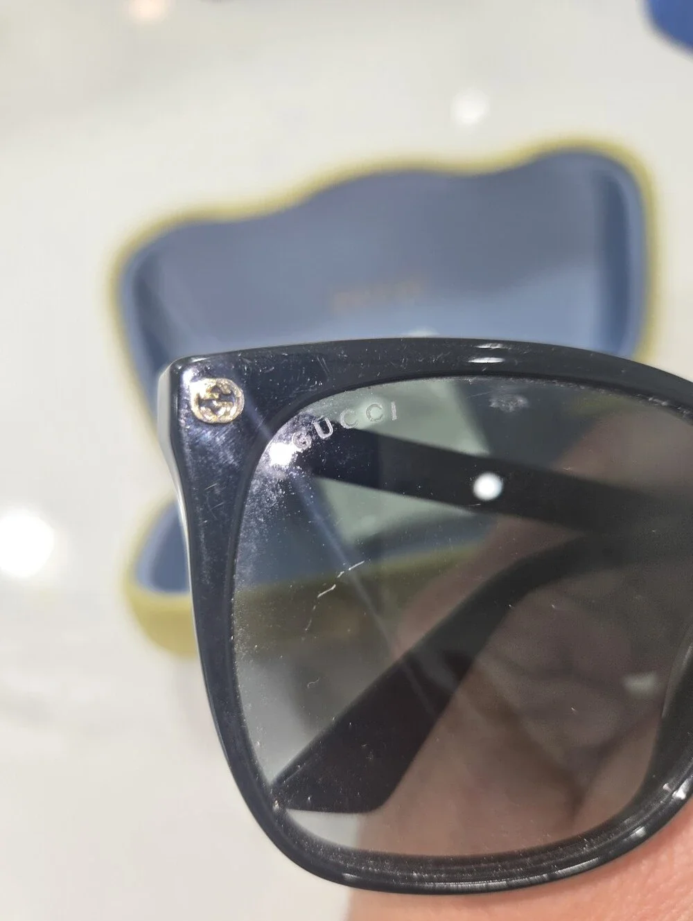 Gucci Black Oversized Cat-Eye Sunglasses